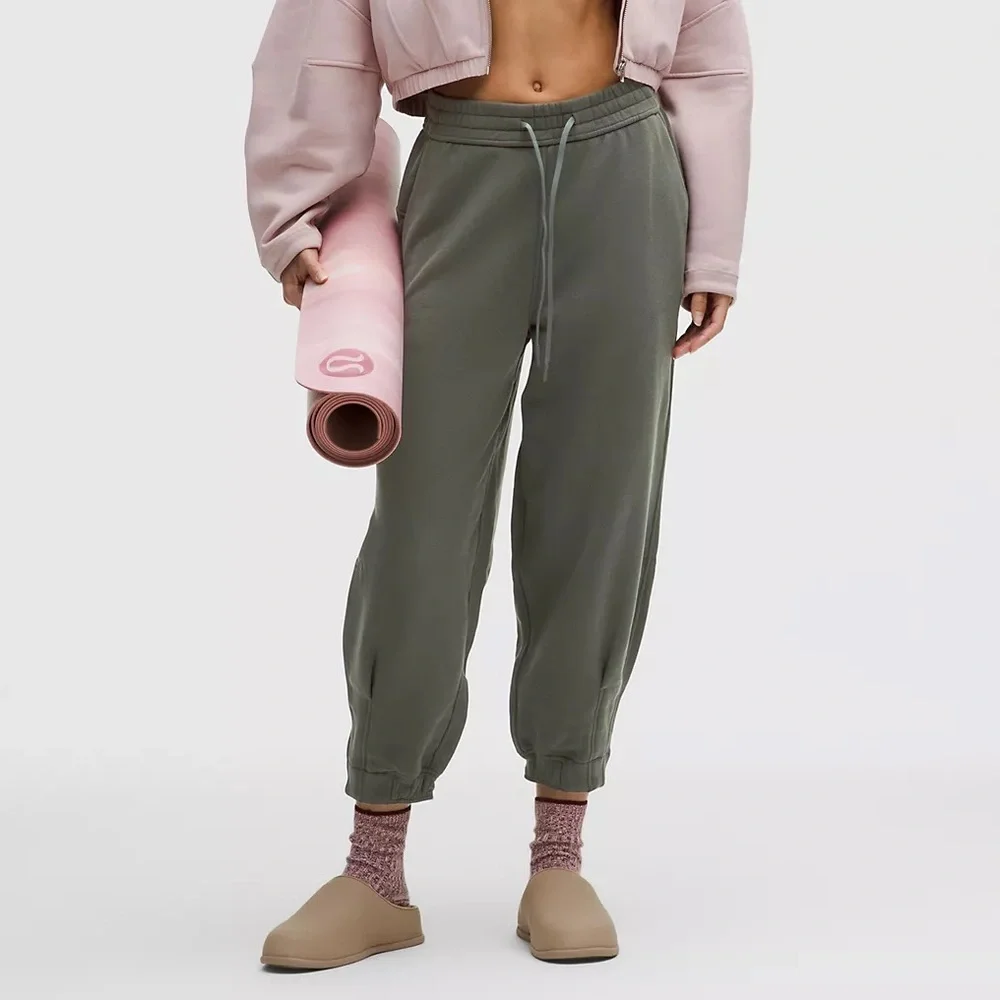 NEW LULULEMON LOUNGEFUL OVERSIZED FIT HIGH RISE JOGGERS CROP SLATE BROWN